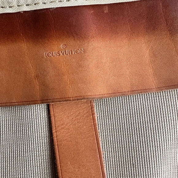 Louis Vuitton leather suitcase - Picture 4 of 13